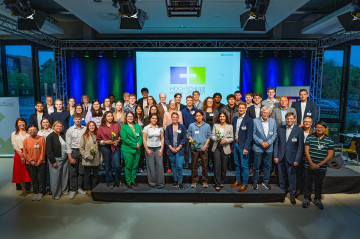 Verschiedene Bildeindrücke der Stipendienfeier der Hochschule Hamm-Lippstadt aus dem Jahr 2026