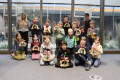 Stolz präsentierten die Schüler*innen am Campus Lippstadt ihre fertigen Weihnachtspyramiden
