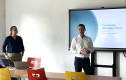 Katja Voss und Andreas Stoller von der Westfalen Weser bei einem Vortrag im Studiengang "Energietechnik und Ressourcenoptimierung" an der HSHL
