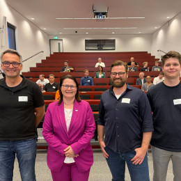 Gruppenbild im Hörsaal