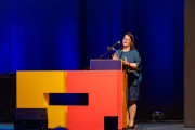 HSHL-Präsidentin Prof. Dr.-Ing. Kira Kastell gratulierte allen...