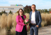 v.l. Prof. Dr.-Ing. Kira Kastell, Präsidentin der HSHL und...