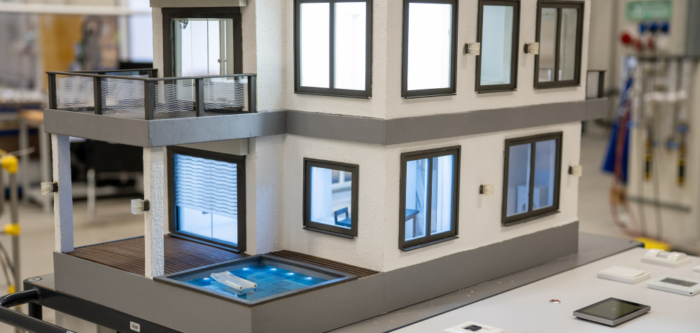Bachelorarbeit KNX Demohaus Roemervilla